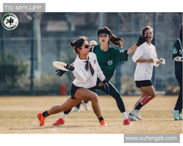 赛后分析:上海飞盘队与成都飞盘队的精彩对决与战术节奏探讨 赛后分析:上海飞盘队与成都飞盘队的精彩对决与战术节奏探讨